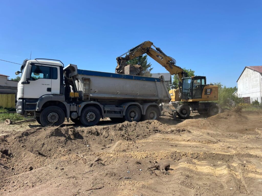 Wynajem Koparki Warszawa